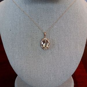 Vintage Genuine Green Amethyst (20x15mm) & Diamond Pendant in SOLID 10K YG